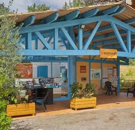 Mobil Confort 6 Personnes Climatise Au Pied Du Luberon 拉罗克当泰龙